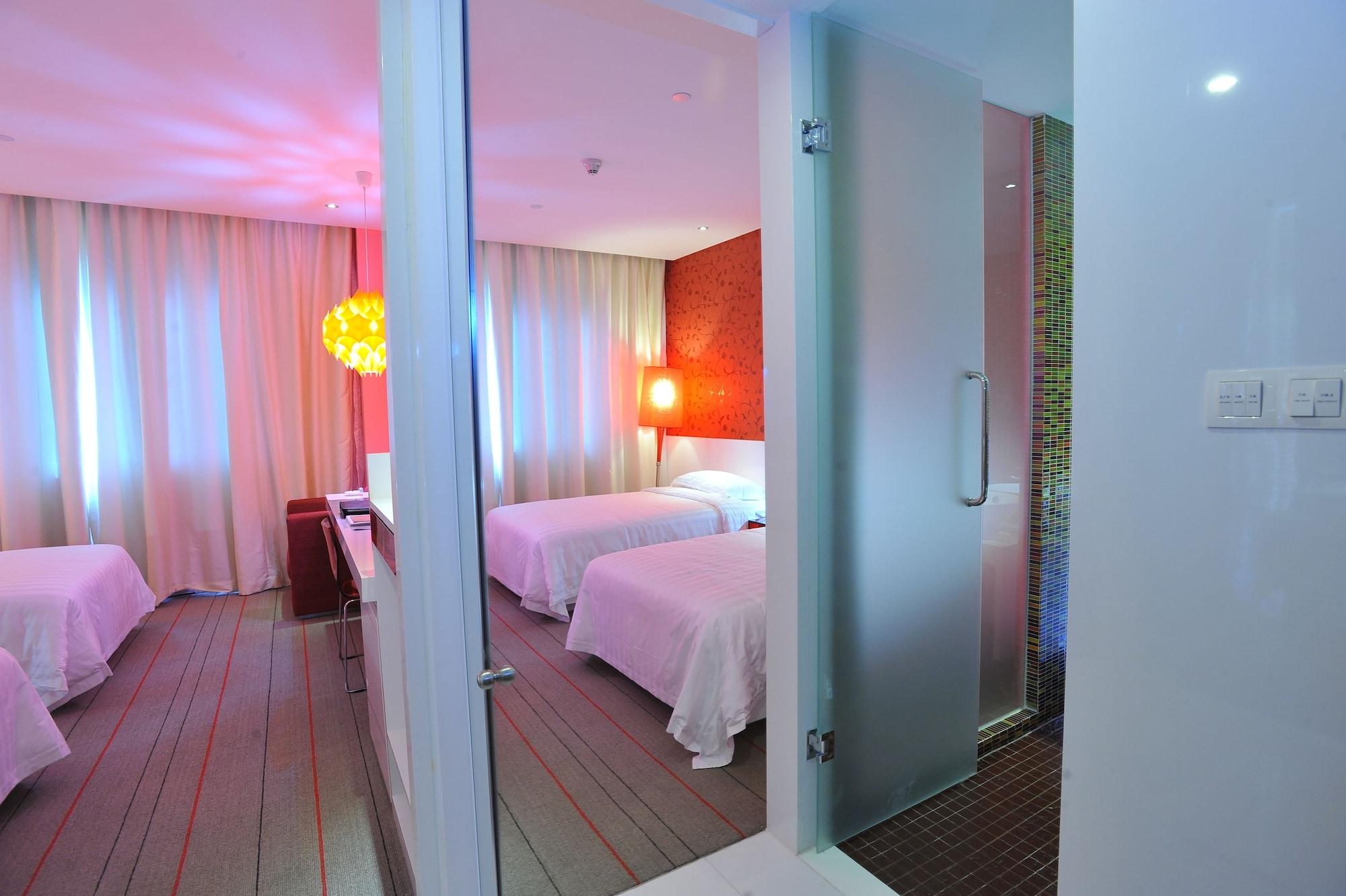 Otique Aqua Hotel Shenzhen Exterior photo