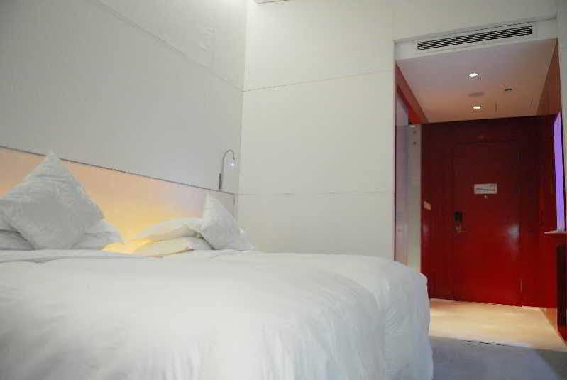 Otique Aqua Hotel Shenzhen Exterior photo